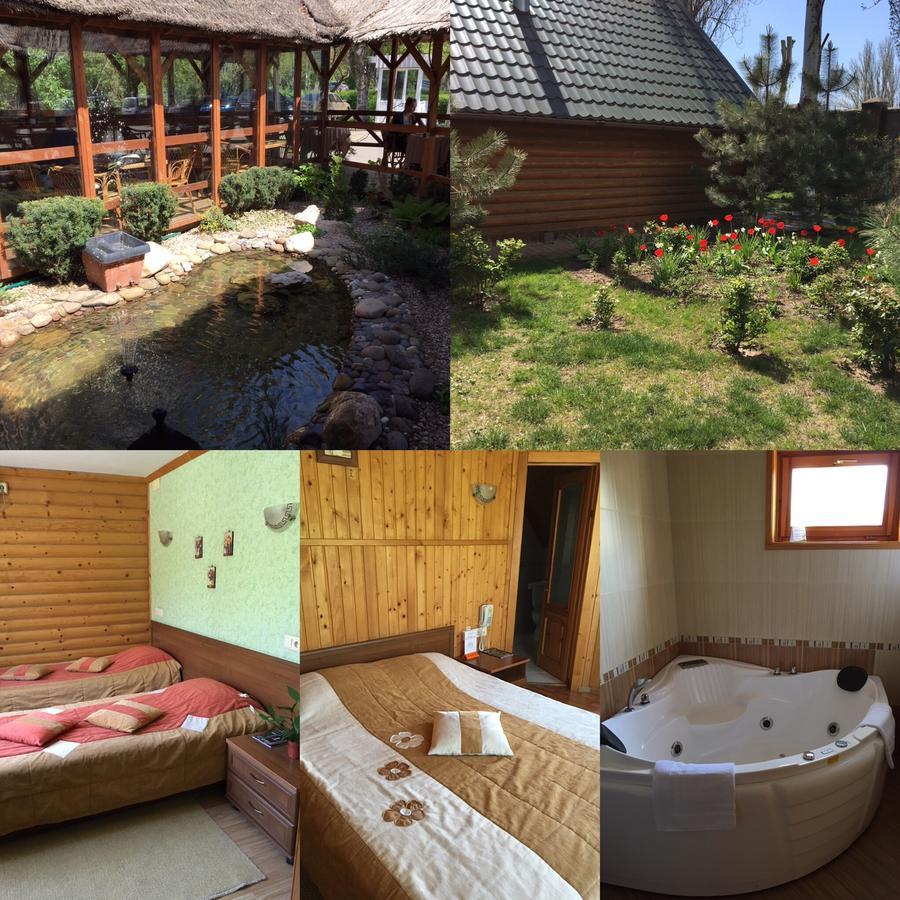 Gostiniy Dvor Non-Stop Hotel Херсон Екстериор снимка